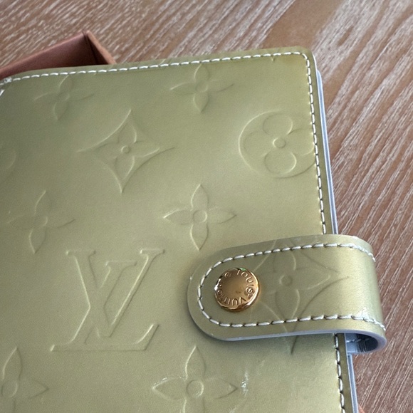 Louis Vuitton Green PM Agenda - Picture 4 of 4